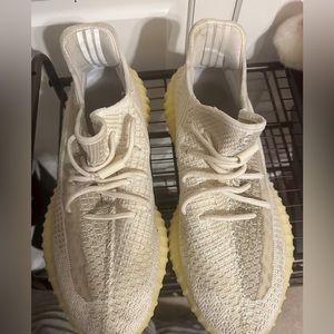 Yeezy Boost 350 V2 - used, but perfect condition!